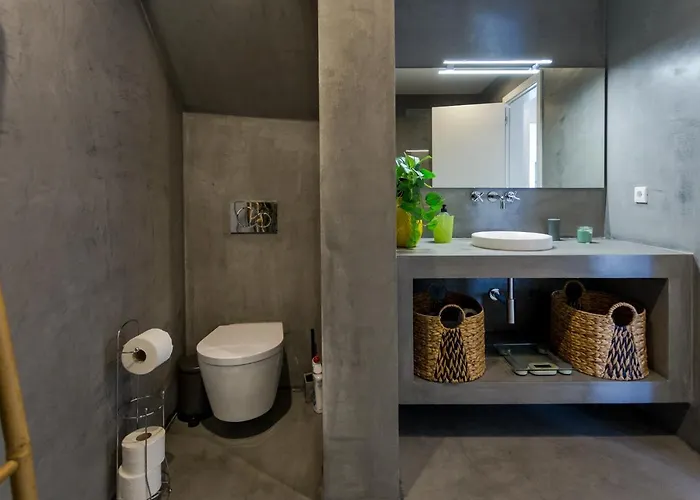 Semesterbostad Romantic Pool House *