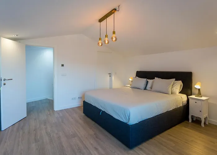 Semesterbostad Romantic Pool House *